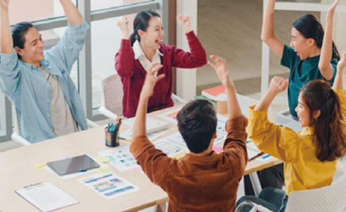 「働き方」「働く現場」の今を知る~日本人学生(企業・公務員)・外国人留学生~