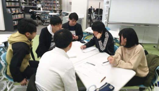 「コミュニティ」を活用したキャリア形成