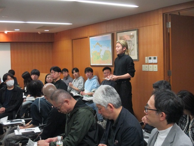 学部生の近況報告