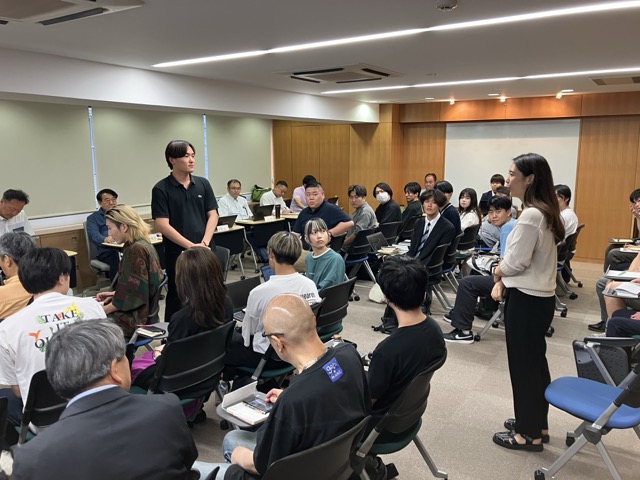 卒業生の近況報告