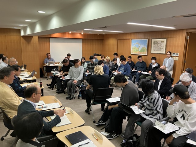 卒業生の近況報告