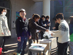 多摩大学KTC運動実施　2011年1月18日（火）多摩キャンパス