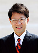 趙 佑鎭　多摩大学教授