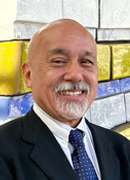 安田　震一　多摩大学特任教授