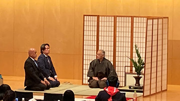 池坊鳳秀流家元長田華鳳先生による花手前