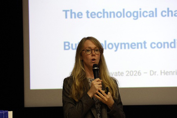 Henriette Cornet(CEO at Urban Innovate & Adjunct Professor of the University of San Francisco)の講演