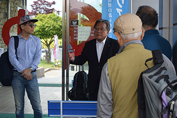 金丸一元 南アルプス市長もご挨拶に訪れてくださりました