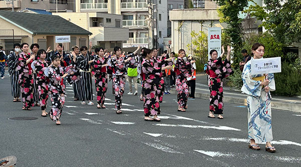 コンテストでの踊り