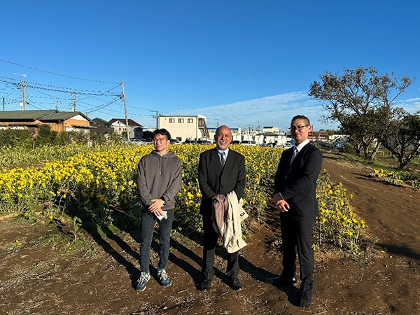 参加協力者：（左から）清水雄生さん、安田震一特任教授、矢作真志さん