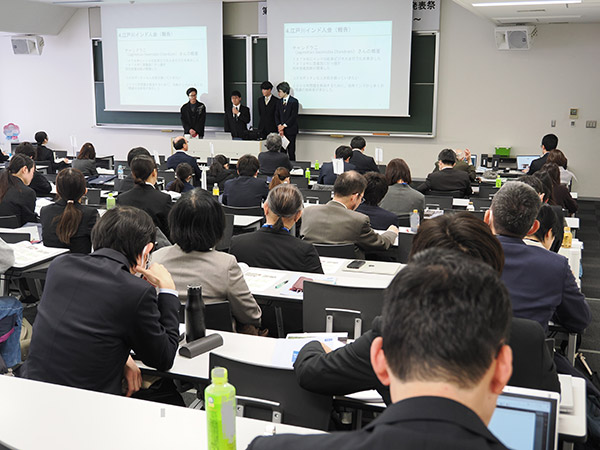 会場の様子