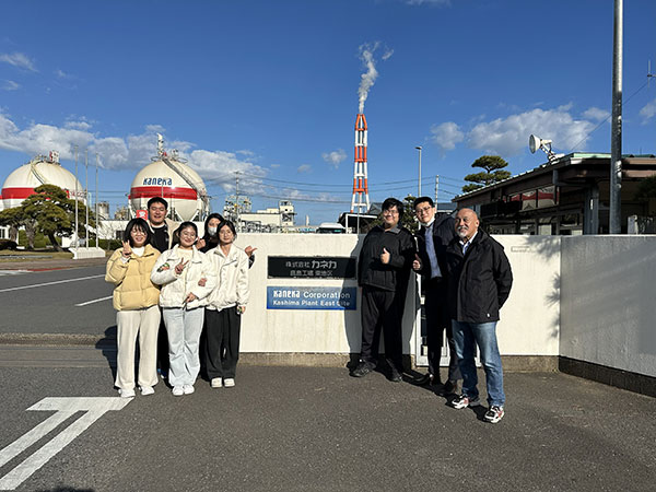 鹿島工場 東地区工場にて