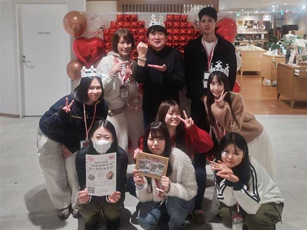 幅広い世代が参加した体験プログラム