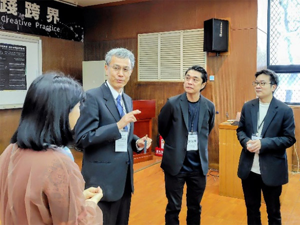参加者と熱い議論を交わしました
