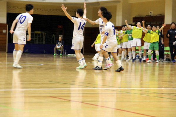 準決勝の勝利が決まった瞬間