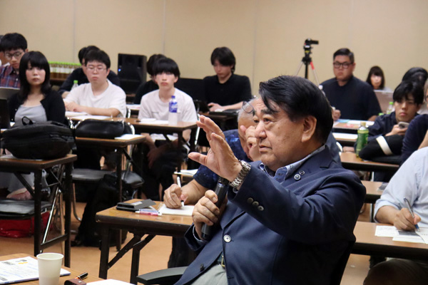 寺島学長からの講評